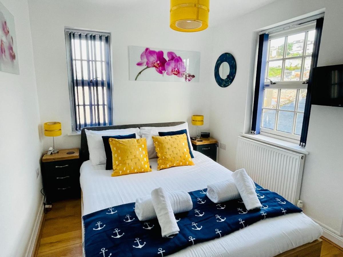 Captains Rest - 2 Bedroom Apartment In The Heart Of Brixham Exterior foto